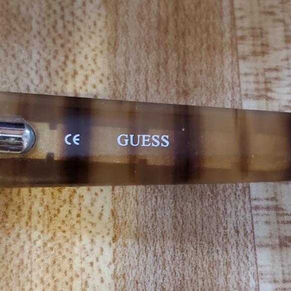 GUESS frames - Picture 4 of 5